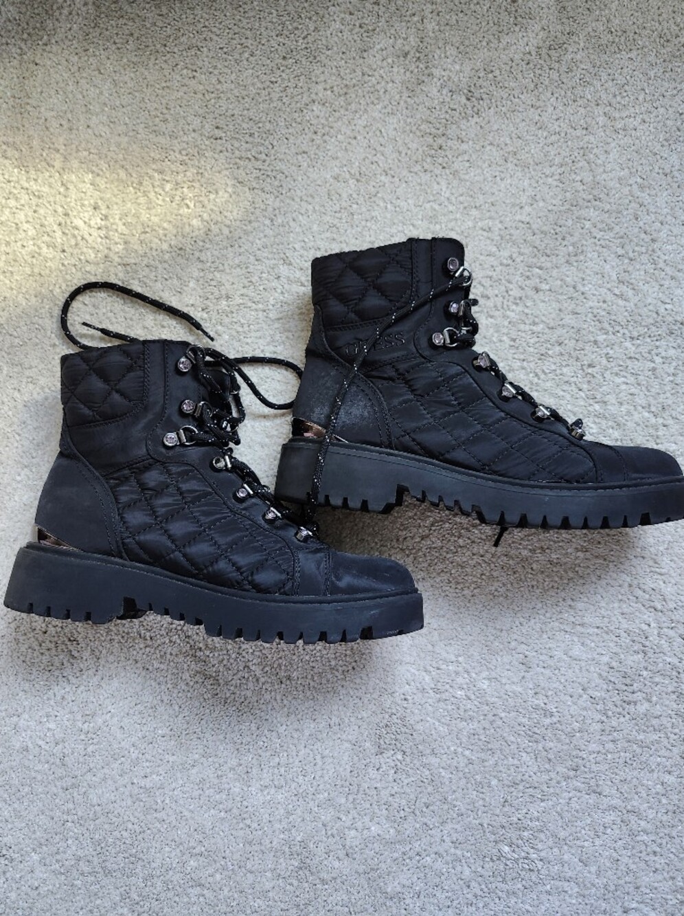 Guess Quilted Combat Black Lace-Up Women's Ankle Boots Size 9M